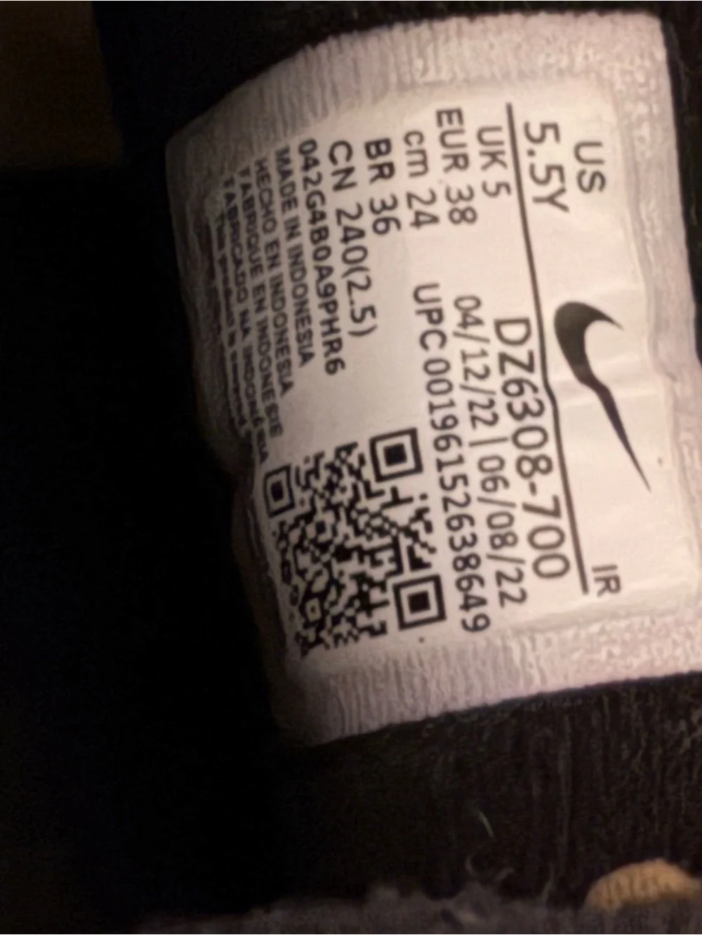Nike selling pair